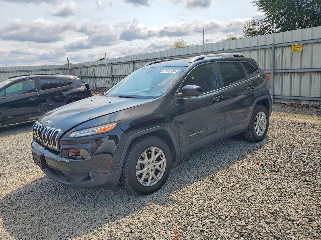 2016 JEEP CHEROKEE LATITUDE 4X4