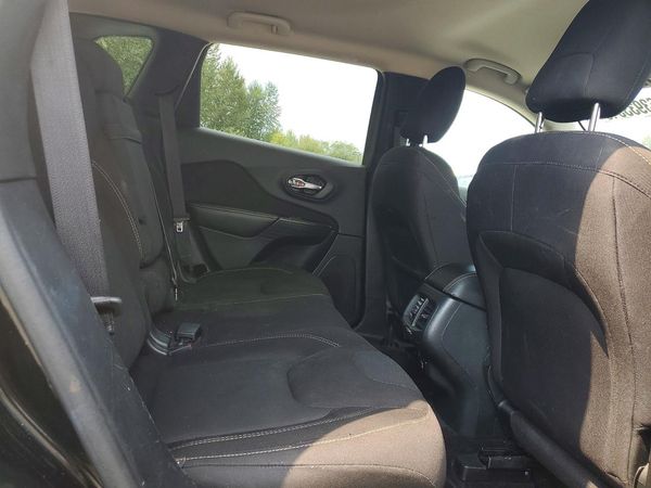 2016 JEEP CHEROKEE LATITUDE 4X4