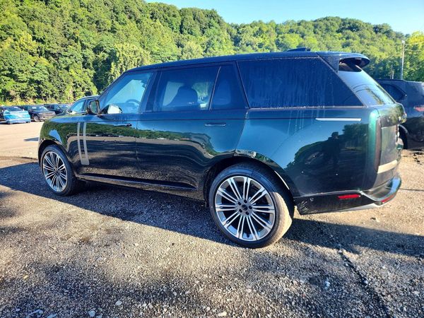 2026 LAND ROVER RANGE ROVER SE