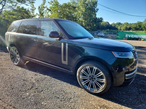 2026 LAND ROVER RANGE ROVER SE