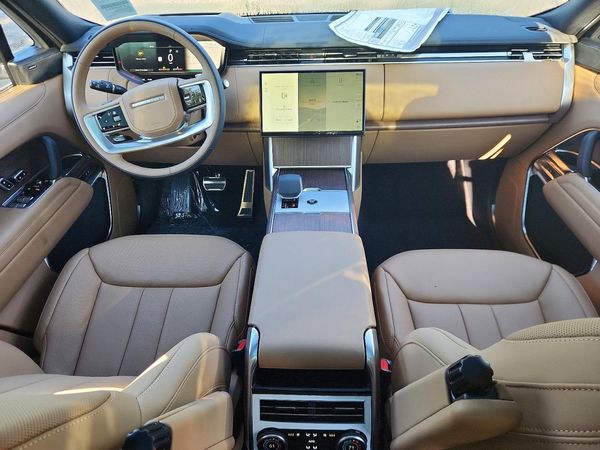 2026 LAND ROVER RANGE ROVER SE