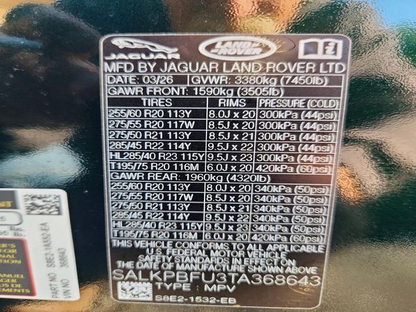 2026 LAND ROVER RANGE ROVER SE