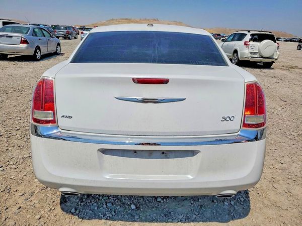 2013 CHRYSLER 300