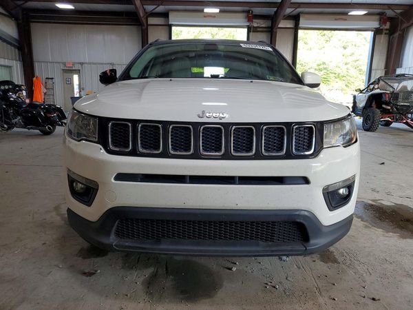 2017 JEEP COMPASS LATITUDE 4X4