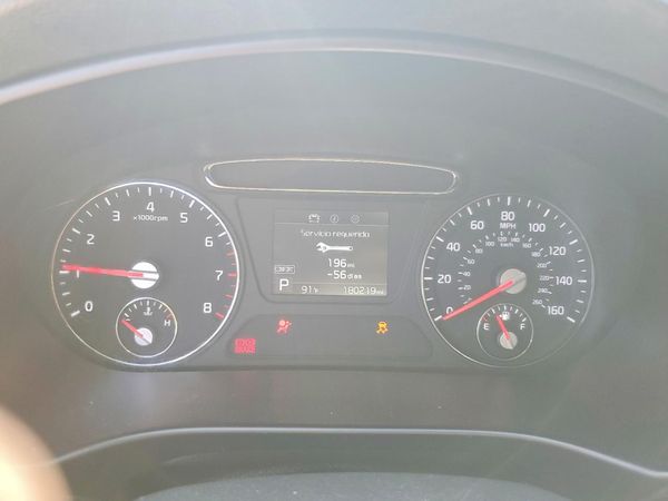 2019 KIA SORENTO L, LX, S