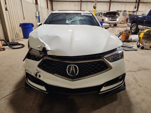 2018 ACURA TLX