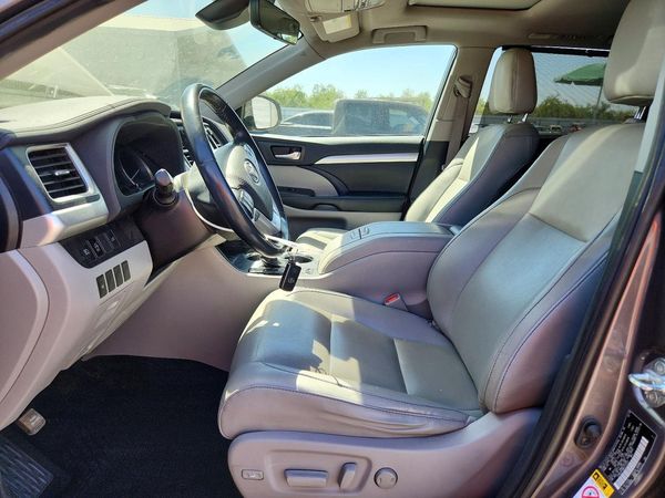 2019 TOYOTA HIGHLANDER SE/XLE