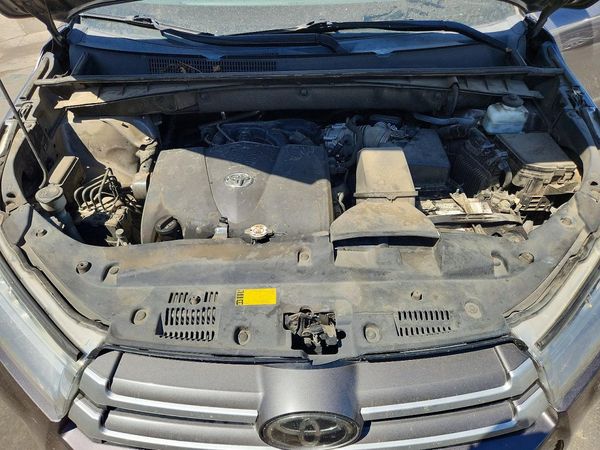 2019 TOYOTA HIGHLANDER SE/XLE