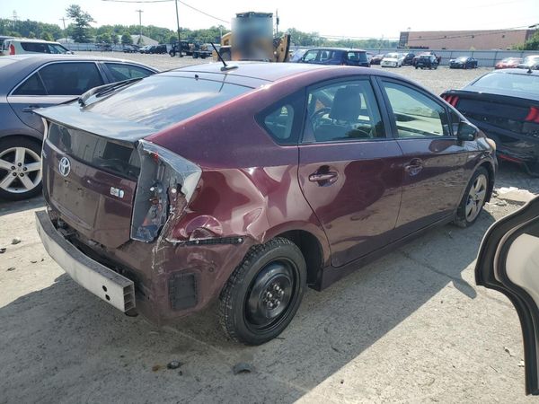 2013 TOYOTA PRIUS