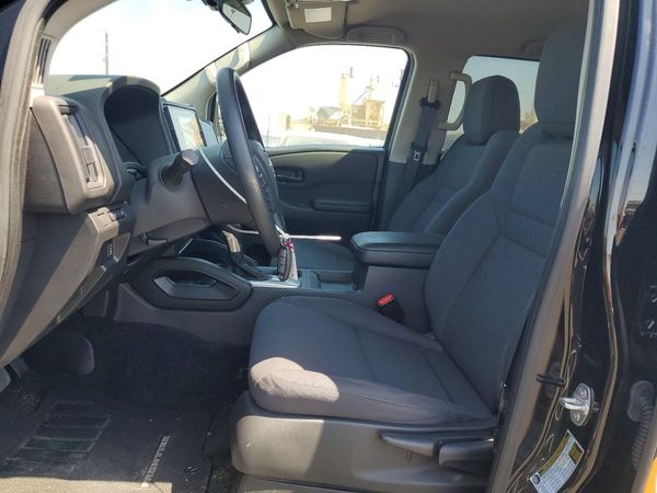 2025 NISSAN FRONTIER