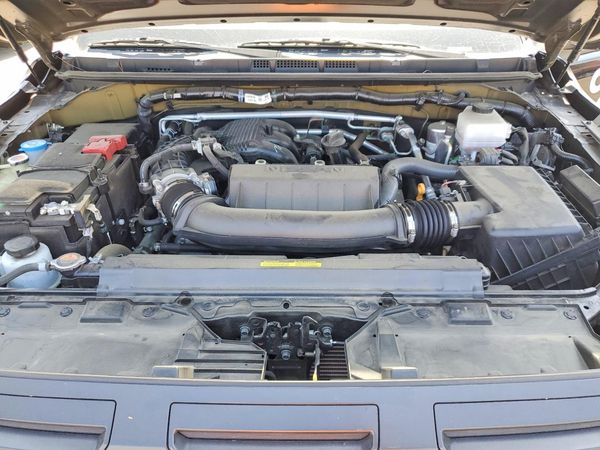 2025 NISSAN FRONTIER