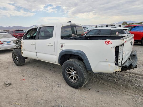 2018 TOYOTA TACOMA