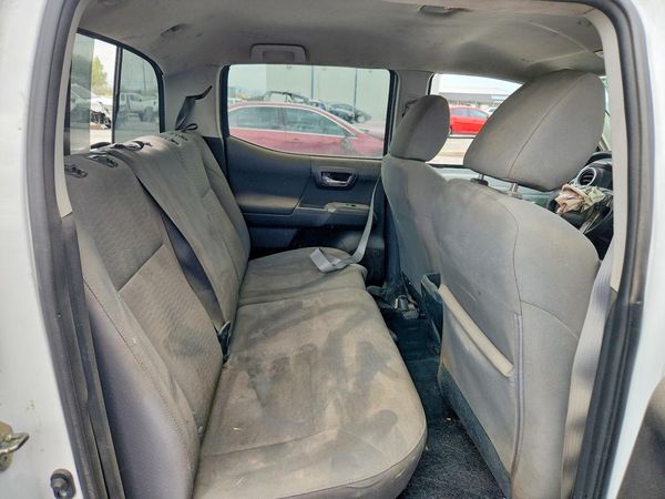 2018 TOYOTA TACOMA