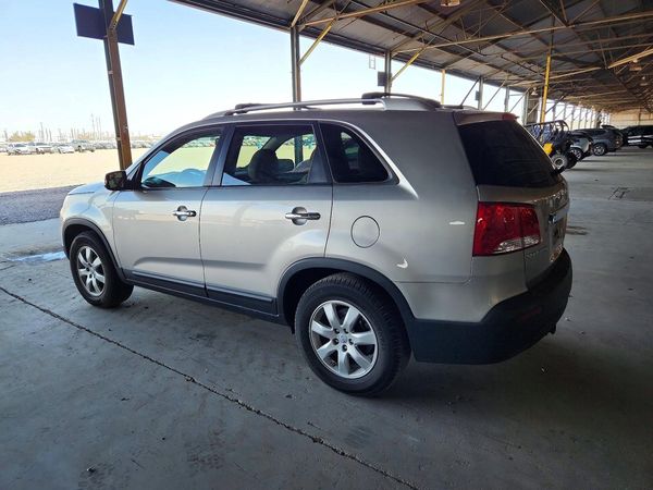2013 KIA SORENTO Base / LX