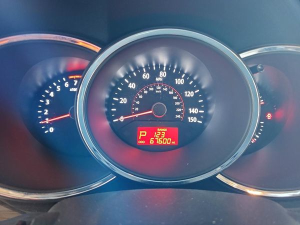 2013 KIA SORENTO Base / LX