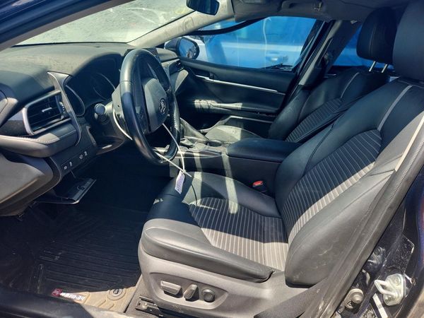 2022 TOYOTA CAMRY SE — DENT