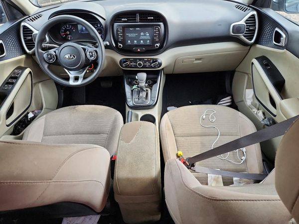 2021 KIA SOUL