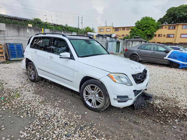 2015 MERCEDES-BENZ GLK GLK350