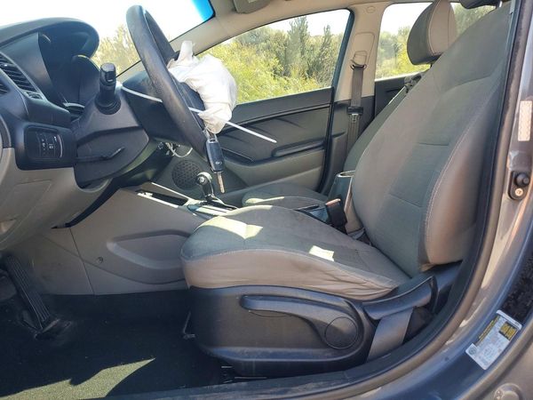 2016 KIA FORTE
