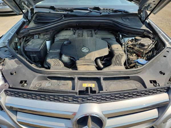 2015 MERCEDES-BENZ GL