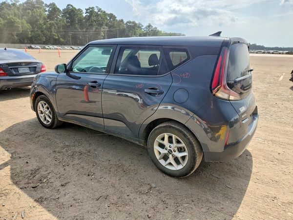 2024 KIA SOUL LX, S