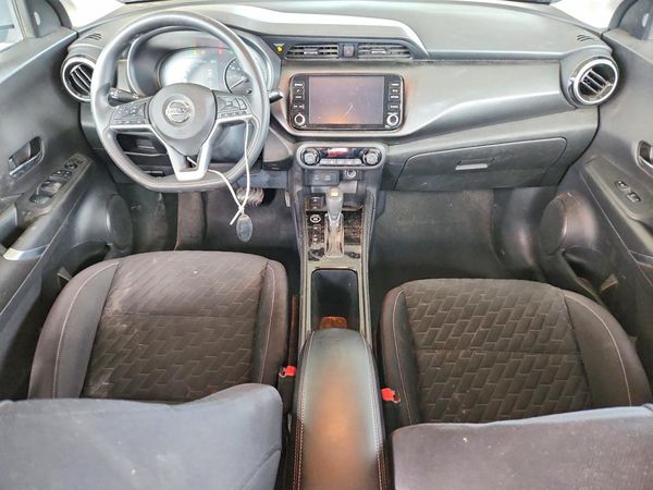 2021 NISSAN KICKS