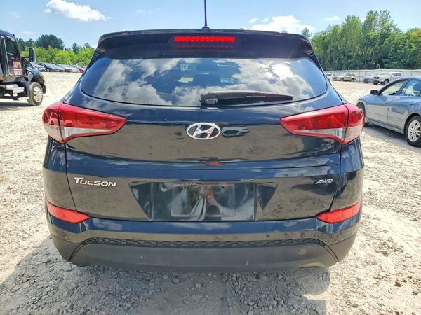 2017 HYUNDAI TUCSON
