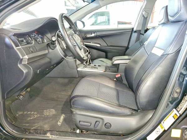 2013 TOYOTA CAMRY