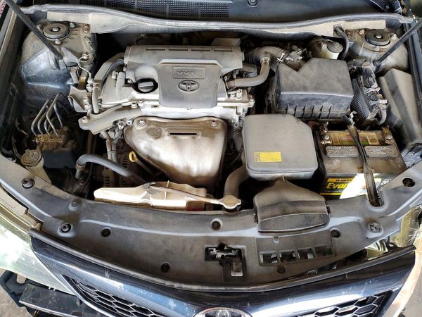 2013 TOYOTA CAMRY