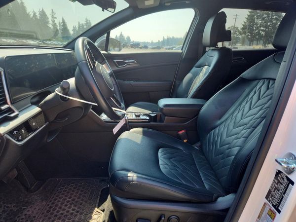 2024 KIA SPORTAGE X-LINE