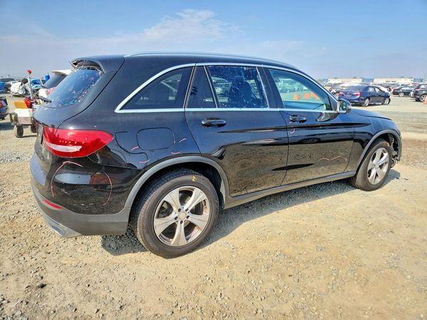 2016 MERCEDES-BENZ GLC GLC300