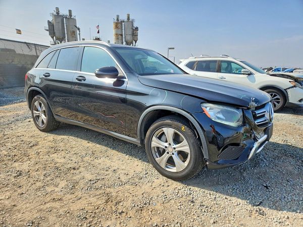 2016 MERCEDES-BENZ GLC GLC300