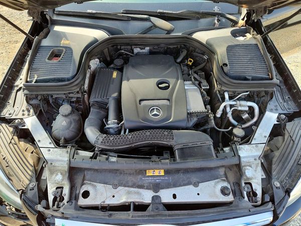 2016 MERCEDES-BENZ GLC GLC300