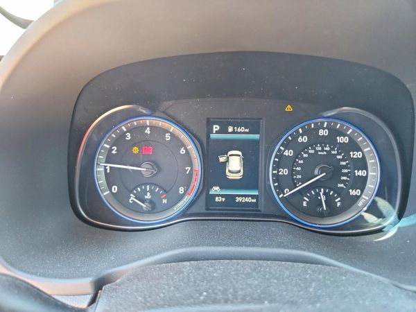 2021 HYUNDAI KONA SE