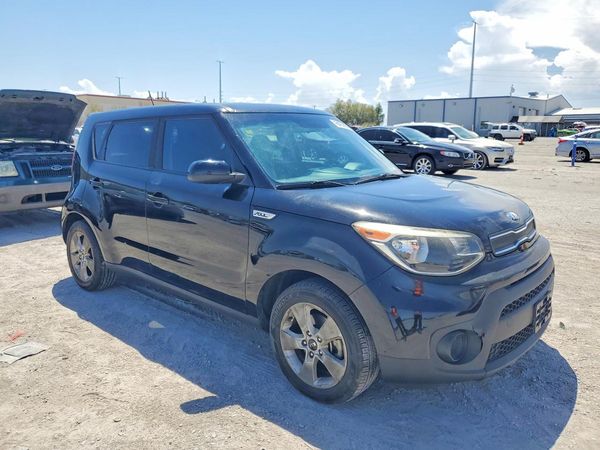 2018 KIA SOUL Base