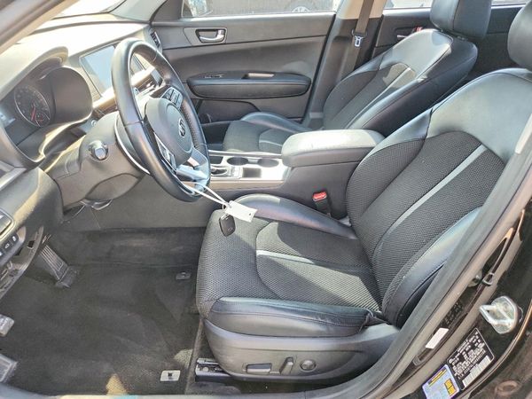 2019 KIA OPTIMA LX, S