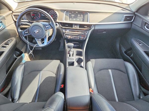 2019 KIA OPTIMA LX, S