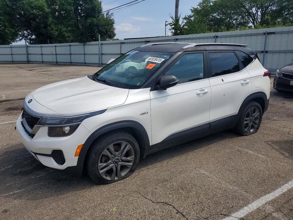 2021 KIA SELTOS S