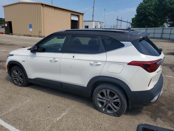 2021 KIA SELTOS S
