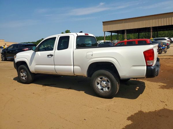 2017 TOYOTA TACOMA SR/SR5