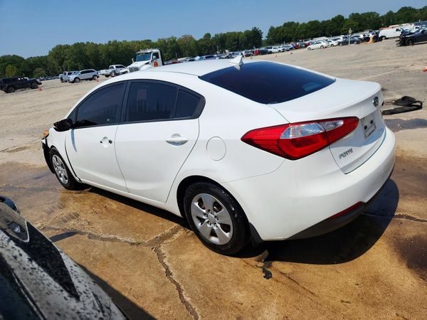 2016 KIA FORTE GL (Middle-Low Grade)