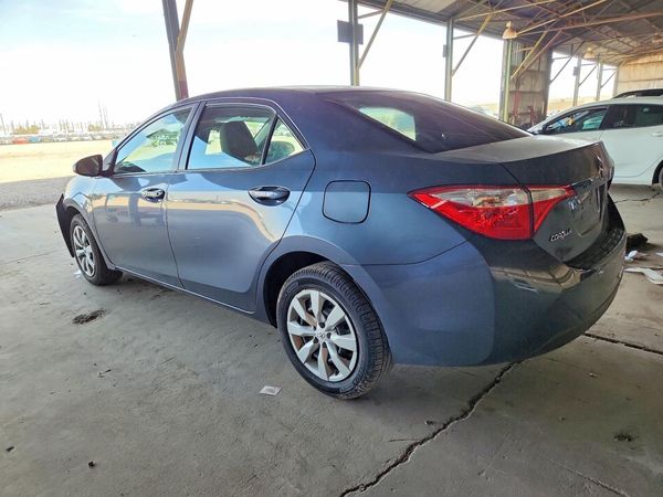 2015 TOYOTA COROLLA