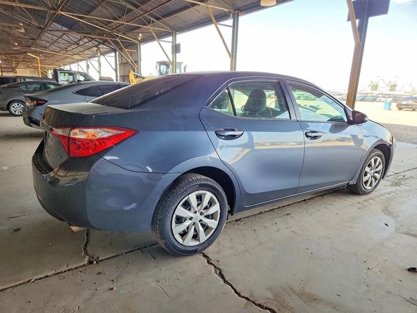 2015 TOYOTA COROLLA