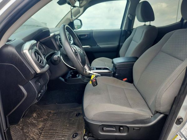 2023 TOYOTA TACOMA SR5 — DENT