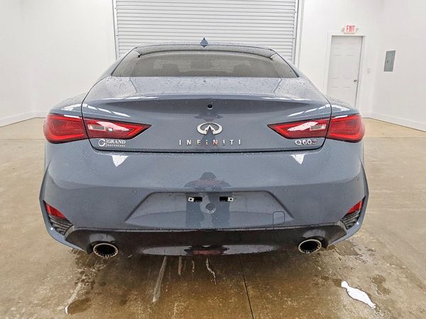2020 INFINITI Q60
