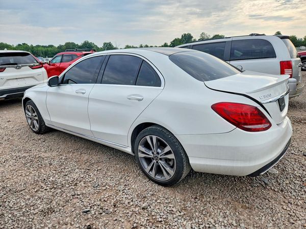 2018 MERCEDES-BENZ C C300d-4M