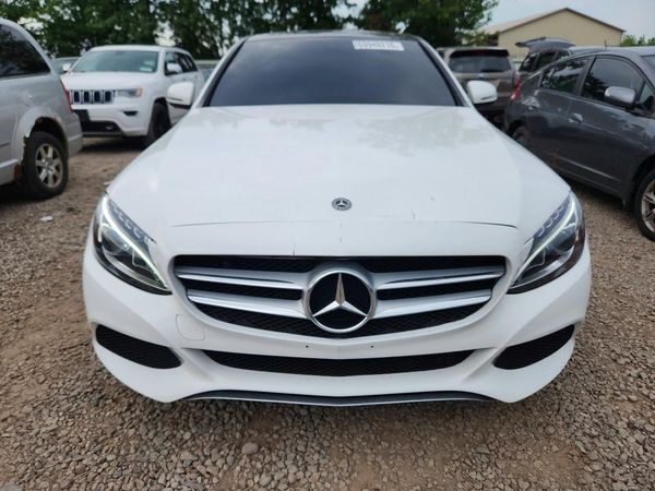 2018 MERCEDES-BENZ C C300d-4M