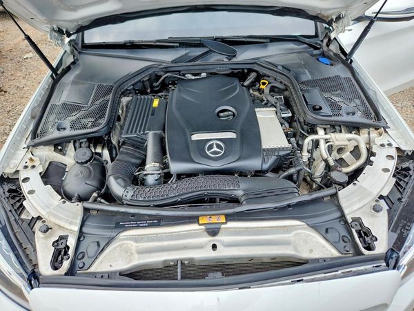 2018 MERCEDES-BENZ C C300d-4M