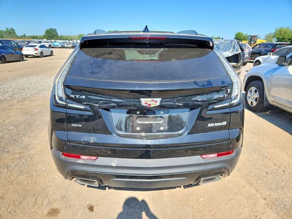 2023 CADILLAC XT4