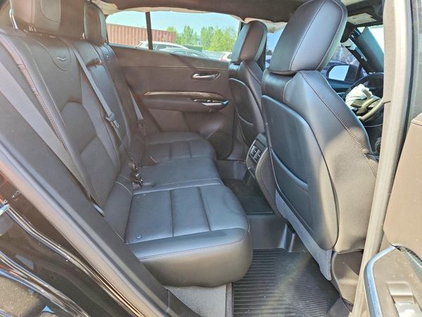 2023 CADILLAC XT4